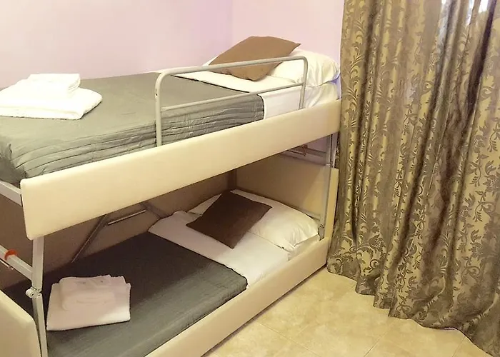 בית הארחה Domus Aurora